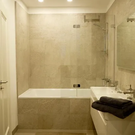 Old Town Jungmannova Apartment *