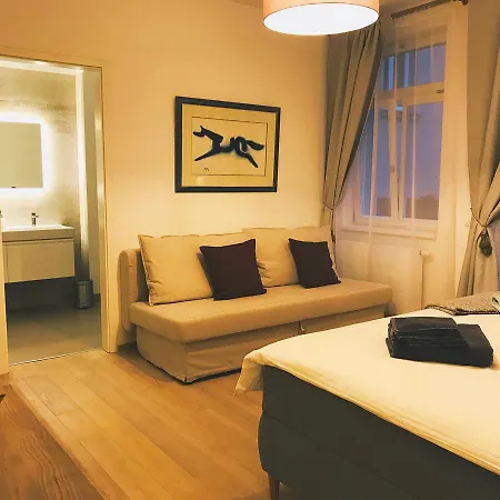 Old Town Jungmannova Apartment *